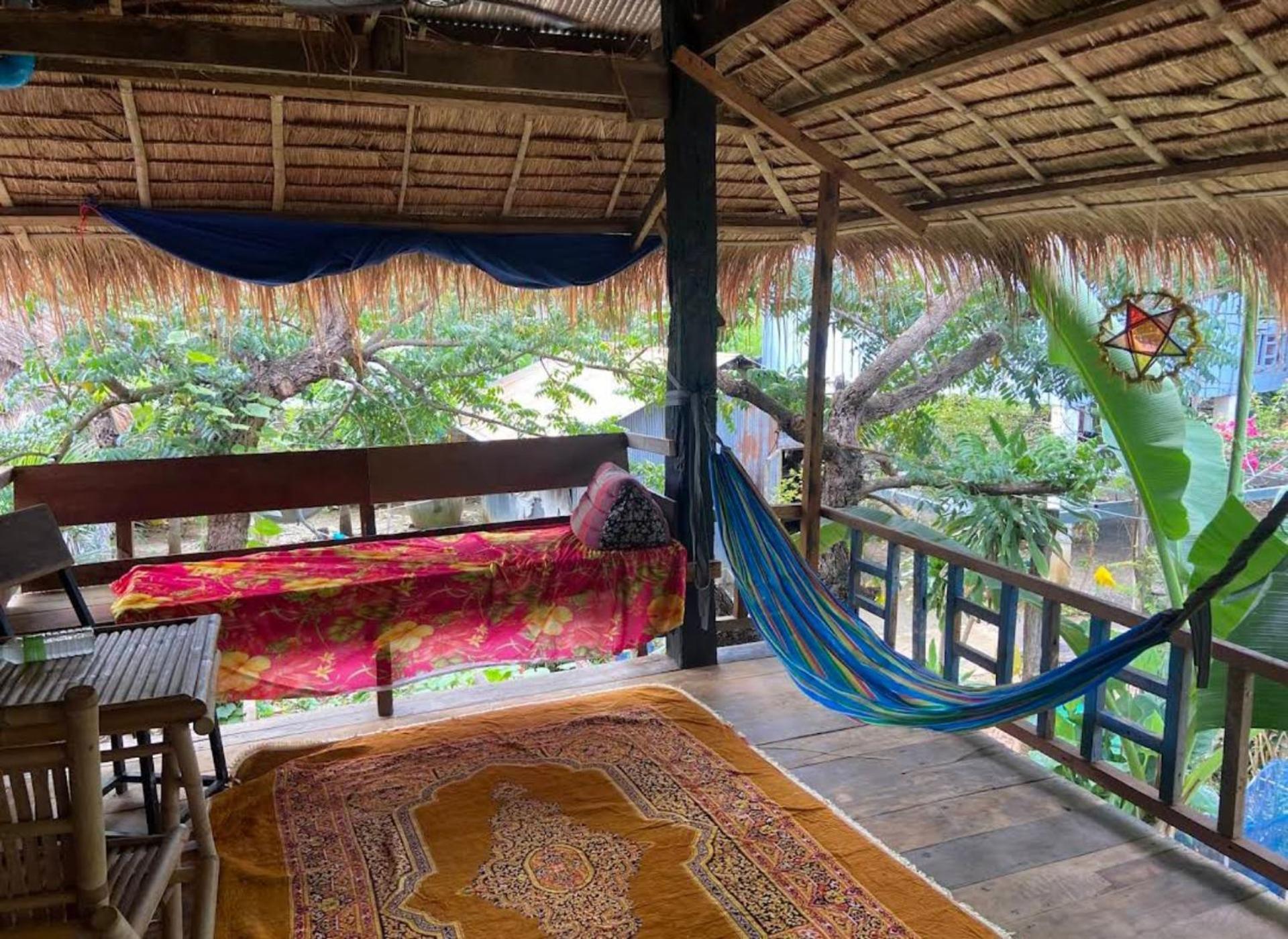 Family Batcave Homestay Баттамбанг Екстер'єр фото